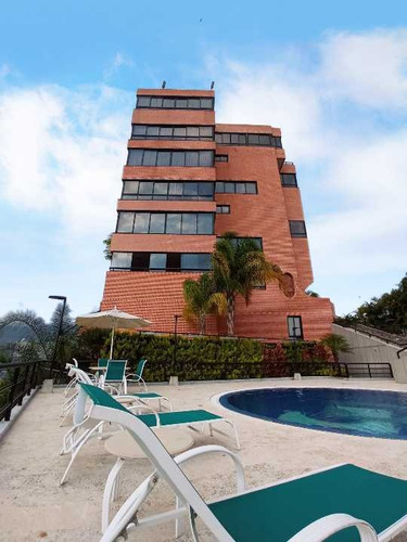 Imagen 3 de 30 de Vendo Apartamento 5h/6b/5pe Lomas De San Román