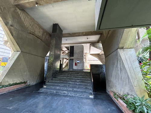 Oficina En Venta En Bello Monte (al Lado Del Cc El Recreo)