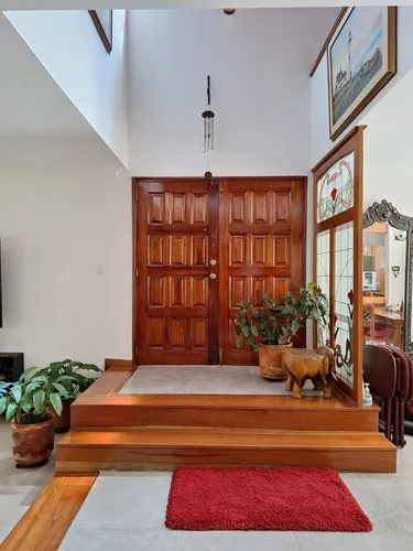 Vendo Amplia Casa 255 Mts En El Poblado Cola Del Zorro