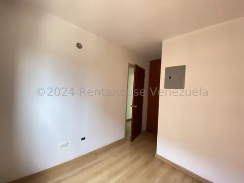 Oportunidad¡ Espectacular Apartamento En Venta En Colinas De La Tahona - Mls #25-13468 - Jca