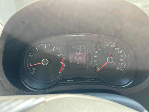 Volkswagen Vento 1.6 Confortline At