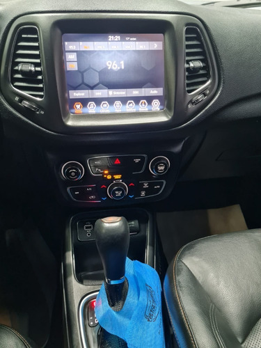 Imagem 10 de 15 de Jeep Compaas