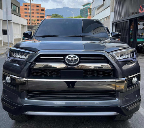 Imagen 2 de 16 de Toyota 4runner 2020 Nigtshade