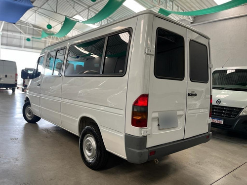 Imagem 4 de 13 de Sprinter 310 16 Lugares