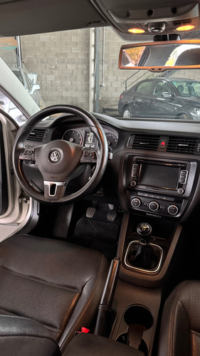 Volkswagen Vento 2.5 Luxury 170cv