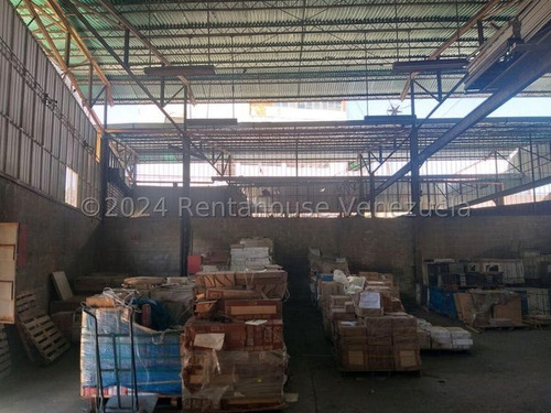 Galpón En Venta De 1300mts² En Palo Verde