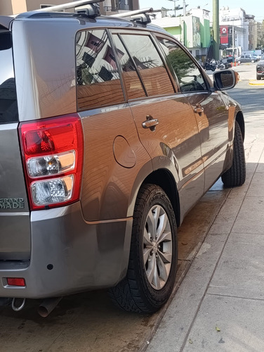 Suzuki Grand Nomade Automática 2400cc Dual/glp Modelo 2016