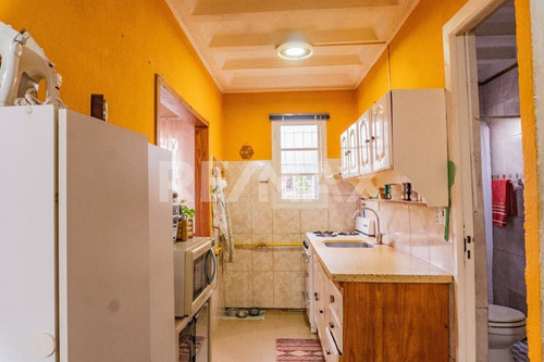 Venta Duplex 2 Dormitorios + Local