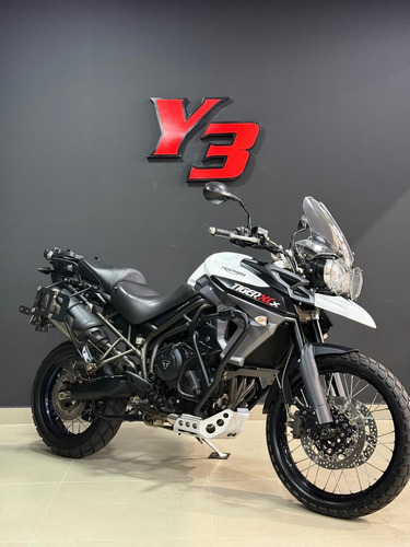 Triumph Tiger 800 Xcx