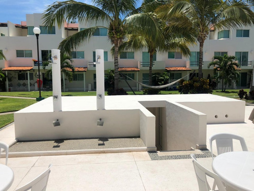 Imagen 1 de 30 de Casa En Renta En Villas Velato