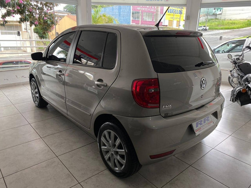 Volkswagen Fox 1.6 Mi 8v Flex 4p Manual