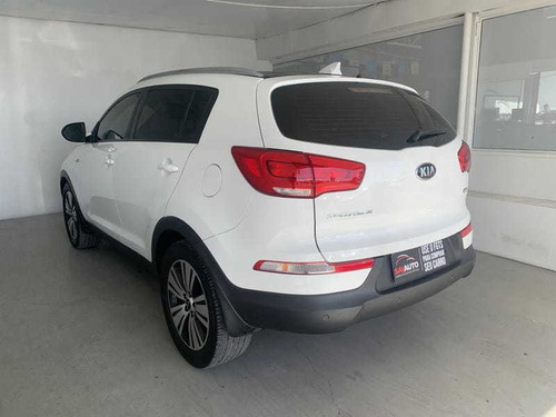 Imagem 6 de 10 de Kia Sportage Lx2 Offg4 2015