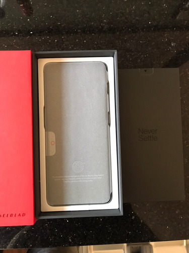 Oneplus 11 5g - 16/256gb (dual Sim+ Oneplus Buds Pro 2 Vende