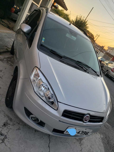 Fiat Idea Attractive 1.4 8v (flex) 5p