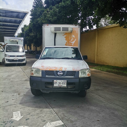 Imagen 3 de 8 de Nissan Np300 Chasis Cabina Con Caja Refrigerada