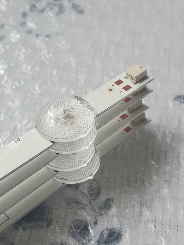 Imagem 5 de 7 de Kit 8 Barras De Led Compatível Un43j5200 43j5200ag