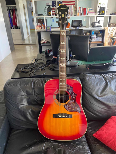 Violão EpiPhone Hummingbird