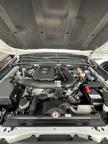 Toyota Fortuner Legender