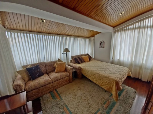 Imagen 12 de 18 de Vendo Ph 297m2 4h+s/4.5b+s/4pe Los Samanes 4880