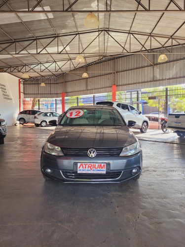 Volkswagen Jetta 2.0 COMFORTLINE FLEX 4P TIPTRONIC