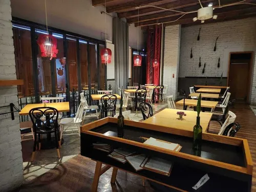 Casa Comercial En Renta Con Local Comercial