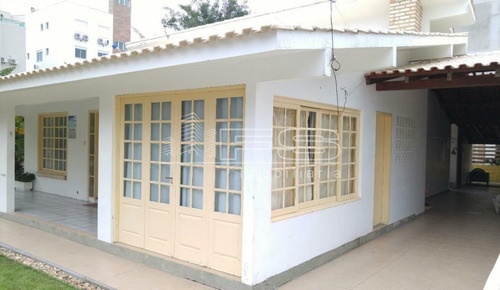 Imagem 3 de 15 de Casa Perto Da Praia Em Governador Celso Ramos - 4270