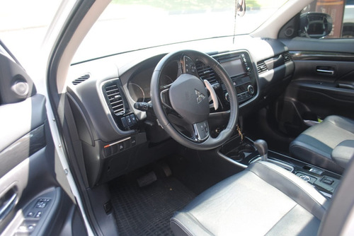 Mitsubishi Outlander 2019