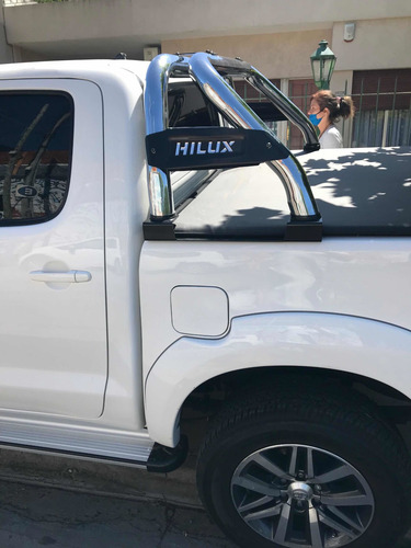 Imagen 6 de 12 de Toyota Hilux 3.0 Cd Sr C/ab 171cv 4x4 - C3 2014