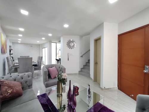 Casa En Venta En Palestina. Cod V28962