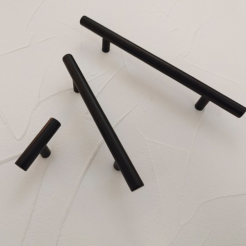 Tirador Manilla Madrid Negro 96x150x12mm 10unid + Tornillo