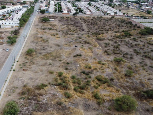 Terreno En Venta Blvd. Los Portales, León, Gto 18,466 M2