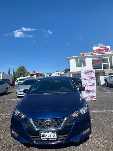Imagen 3 de 11 de Nissan Versa Advance