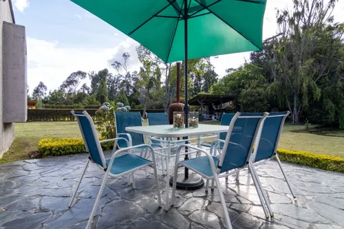 Casa En Arriendo/venta En Canelon. Cod A11895