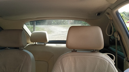 Volkswagen New Beetle 2.0 3p Automática