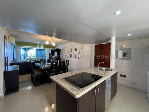 Imagen 8 de 16 de Apartamento En Venta 22-16437 Yubelys Martínez Rent-a-house