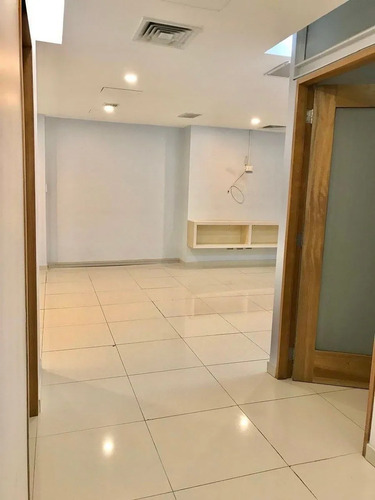 Oficina En Libertad, 55m2