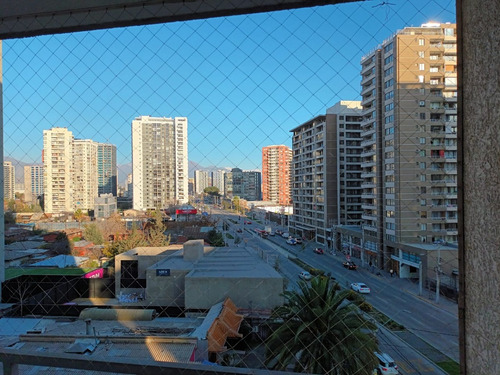 Departamento En Arriendo 1d/1b A Pasos Metro Mirador