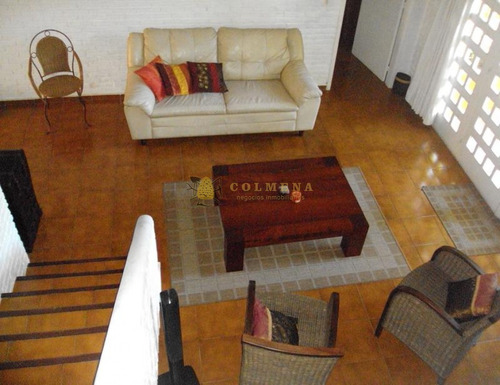 Casa De Cuatro Dormitorios Con Piscina - San Rafael- Ref: 3479