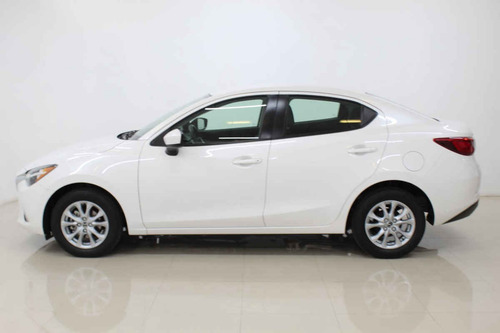 Imagen 2 de 15 de Mazda Mazda 2 2019 4 Cilindros