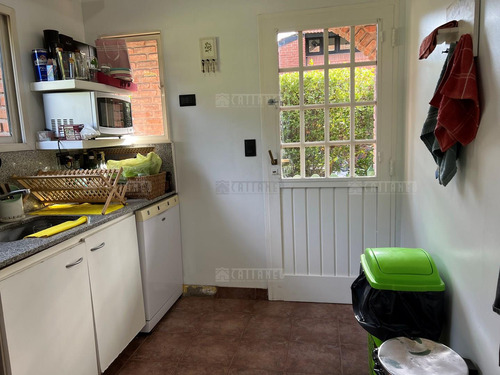 Casa En Venta En La Martona