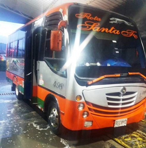 Buseta Mercedes Benz Lo712
