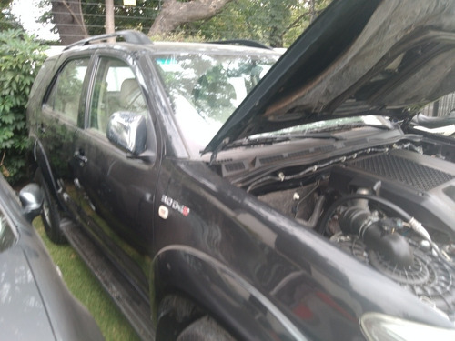 Toyota Sw4 3.0 I Srv At C/cuero 4x4 (2009) 2008
