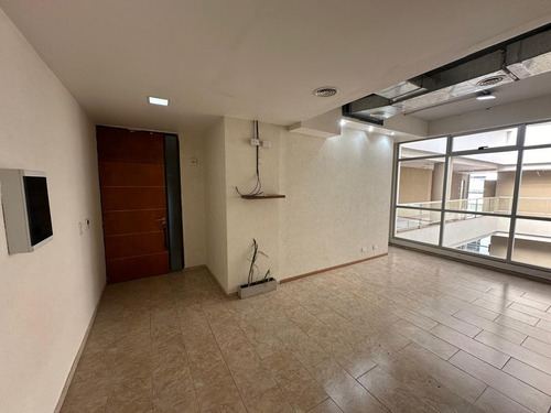 Oficina En Venta En Amaneceres Office!!! Uno De Los Edificios Mas Buscados De Canning!!!