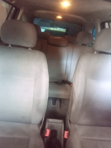 Imagem 4 de 9 de Chevrolet Zafira 2.0 Comfort 7p