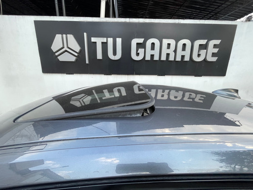 BMW Serie 3 2.0 328ia Sport Line At
