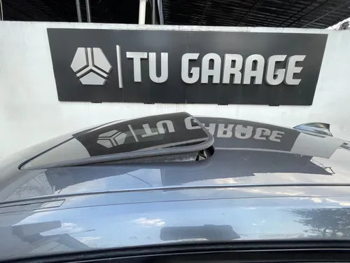 BMW Serie 3 2.0 328ia Sport Line At