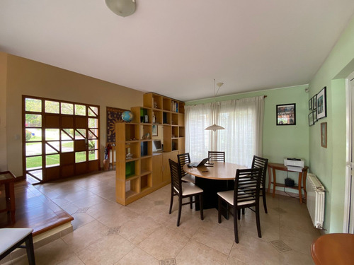 Imagen 3 de 14 de La Arboleda Villa Warcalde - Excelente Casa 4 Dorm 320 M2 /
