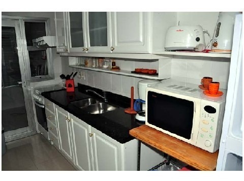 Apartamento En Venta De 3 Dormitorios En Playa Mansa
