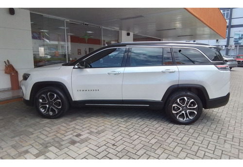 Jeep Commander 1.3 T270 TURBO FLEX LIMITED AT6