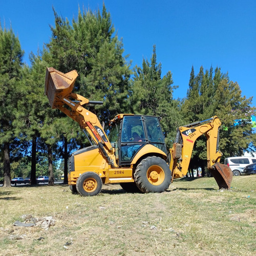 Retroexcavadora Caterpillar 420e
